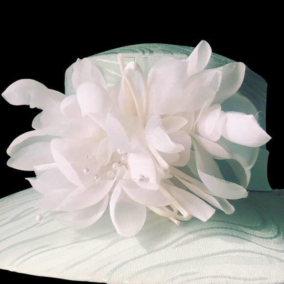 Vintage GIOVANNA Seafoam Green Brocade Wide Brim  White Floral Accent Dress Hat main image 5